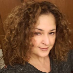 Meet your Posher, Mel